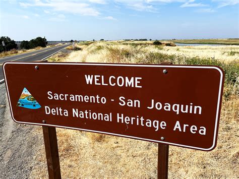 National Heritage Area Signs Going Up In The Delta Delta Protection