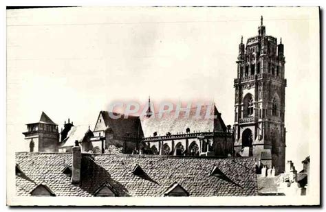 Carte Postale Ancienne Rodez La Cathédrale emergeant des toits