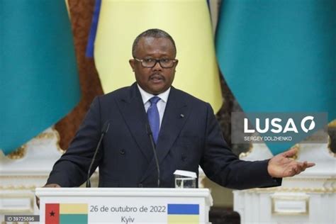 Frica Pode Fazer A Ponte Para O Reencontro Entre Ucr Nia E R Ssia