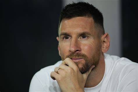 Lionel Messi zabrał głos na temat zakończenia kariery Transfery info