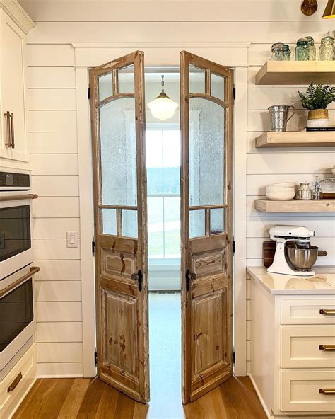 42 Unique Pantry Door Ideas That You Must See Kitchen Pantry Doors