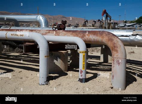 Taft, California - Natural gas pipeline in the oil and gas fields of ...