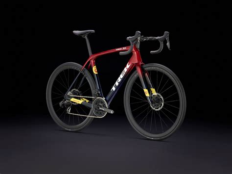 Trek Domane slr 7 gen 4 axs 2024 à 10499 en ligne ou dans votre