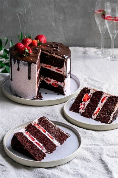 Double Chocolate Cake With Strawberries