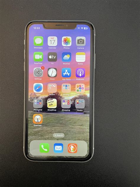 Apple Iphone Xr Unlocked White Gb A Lybz Swappa