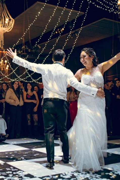 Pin En BAILE DE NOVIOS