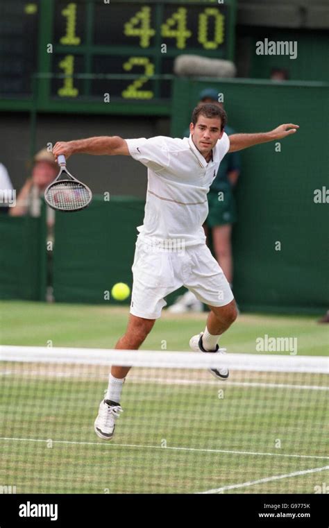 Tennis - Wimbledon Championships - mens semi-final. Pete Sampras Stock ...