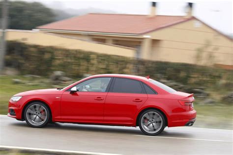 Audi S4 3 0 TFSI 354 CV A Prueba Sorprende Clicacoches