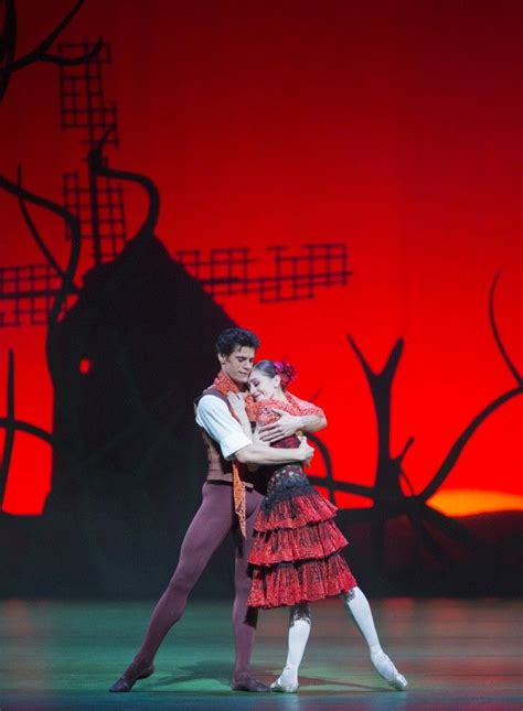 Don Quixote Royal Ballet 2013 Thiago Soares As Basilio Marianela Nuñez As Kitri