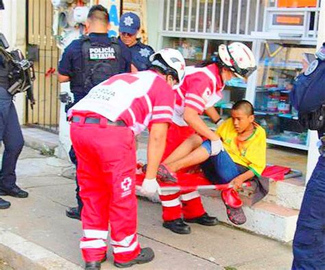 ¡mÉdico Le Dispara A Un NiÑo Ella Se Asustó Con La Presencia Del