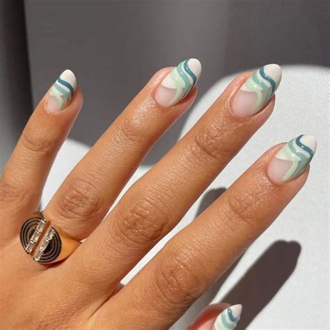 Turquoise Teal Nails For A Refreshing Manicure