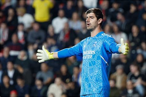 Real Madrid Los Goles Tontos Que Desesperan A Thibaut Courtois Marca