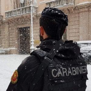 Carabinieri Le Squadre Speciali Antiterrorismo Arrivano In Irpinia