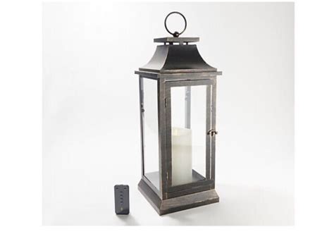 Luminara 19 Heritage 3 0 Indoor Outdoor Lantern With Remote Flameless