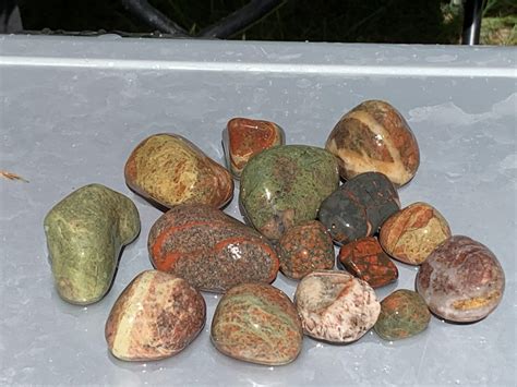 Lake Superior rocks : r/RockhoundExchange