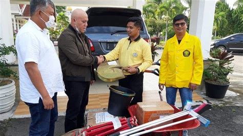 ILUNI UI Aceh Bantu Korban Banjir Bandang Paya Tumpi Takengon