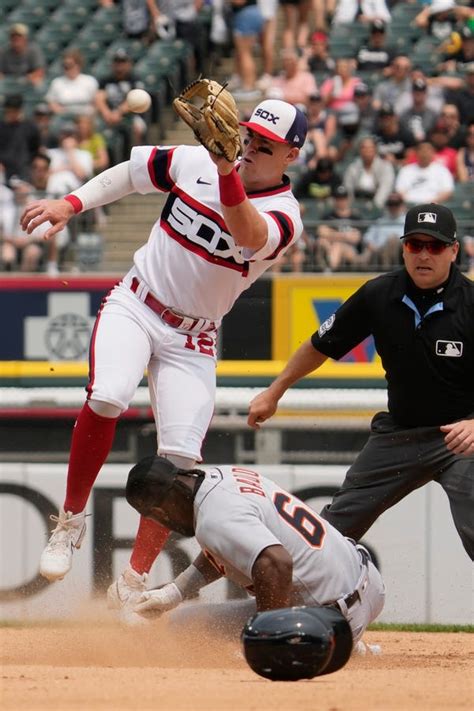 Detroit Tigers Bats Cant Back Pitchers Vs Chicago White Sox