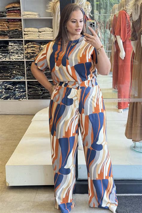 Conjunto Plus Size Estampado Em Viscose Vk Moda Plus Size