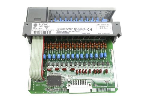 Allen Bradley 1746 IN16 SLC 500 Digital AC DC Input Module 24 Volts