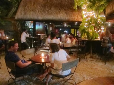 Visit Mauritius - Banana Beach Club - Clubs / Bars