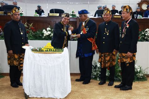 Paripurna Istimewa HUT Ke 23 Provinsi Banten Pj Gubernur Al Muktabar