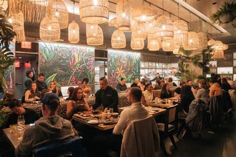 Ixta Serving Mexican Food With An Eye To Tulum Opens On The Bowery