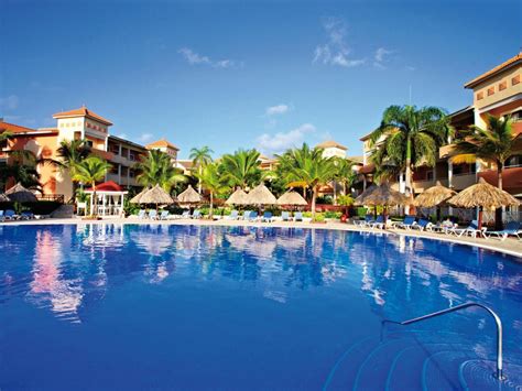 Bahia Principe Grand Turquesa - Punta Cana | STSVacations