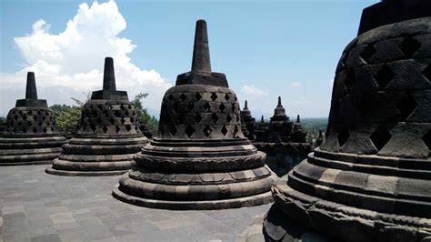 Sejarah Candi Borobudur Asal Usul Pendiri Gambar Dan Penjelasannya