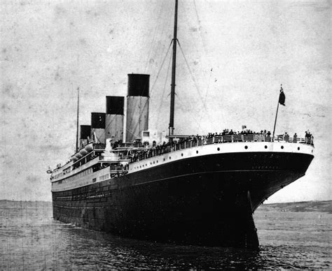 RMS Titanic leaving Southampton - R.M.S. TITANIC Photo (5709381) - Fanpop