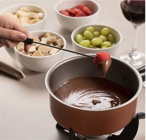 Receita De Fondue De Chocolate Simples Receitas F Ceis E Simples