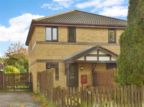 2 Bed Semi Detached House For Sale In Fortescue Drive Shenley Church