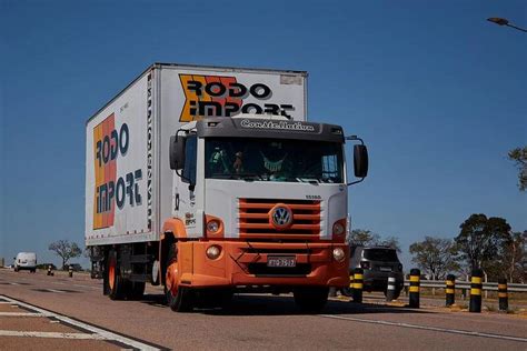 Transporte De Cargas E Encomendas Rodo Import