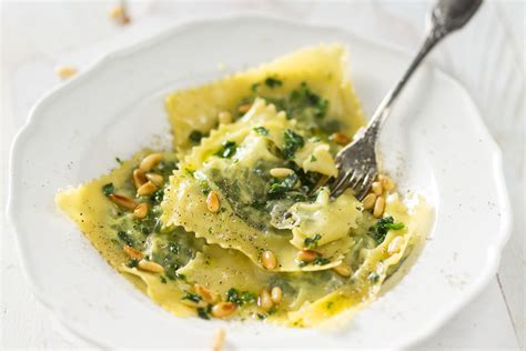 Ravioli Met Ricotta En Spinazie Recepten Gram