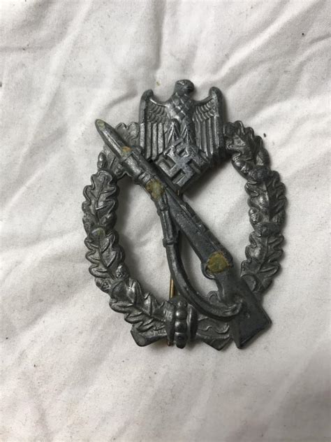 Chase Militaria WW2 GERMAN INFANTRY ASSAULT BADGE IN SILVER