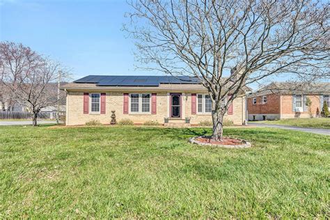 335 Stoneacres Dr Vinton Va 24179 See Est Value Schools And More