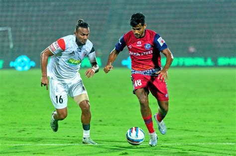 NorthEast United Vs Jamshedpur FC Red Miners Get Back To Winning Ways