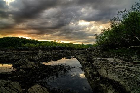 Early Morning Reflections In The River Valley Photograph By Anthony