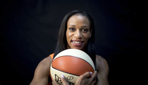 Sun Star Jasmine Thomas Is Leading The Wnba S Fight Against Cancer Boardroom