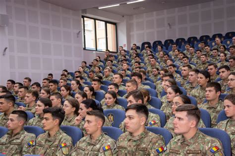 Vizită a secretarului general adjunct al NATO la Academia Forțelor