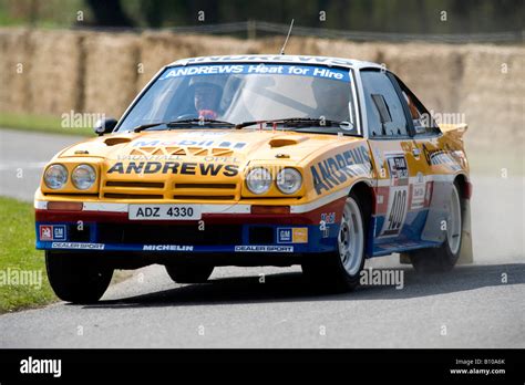 Arroyo Joseph Banks entrega a domicilio opel manta rally car ciervo Brillante Facultad