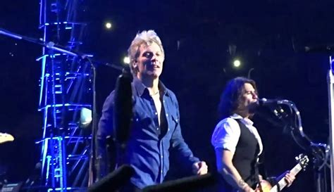 Pin by jovifan1 on bon jovi#1♥ | Concert, Experience