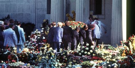 Elvis Presley's Funeral Flowers