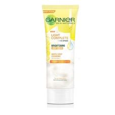 GARNIER Light Complete Whip Foam Bright Complete Anti Acne 3 In 1 Foam