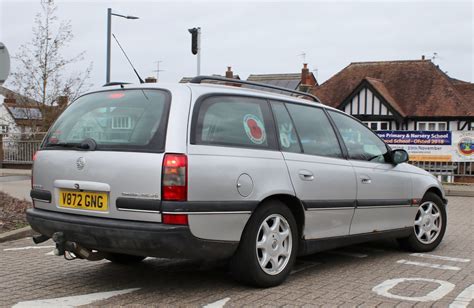 V872 Gng 2000 Vauxhall Omega 25 V6 Cdx Auto Estate Last Flickr