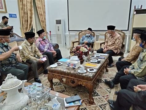 Gubernur Mahyeldi Dan Bakor KAN Sepakat Perkokoh Adat