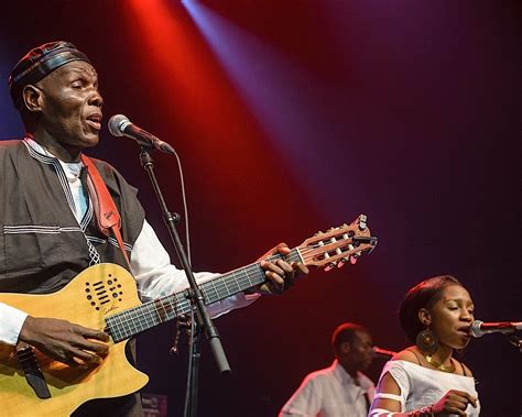 Vultures Feast On Oliver Mtukudzi … Promoters, Brands Profit From Star ...