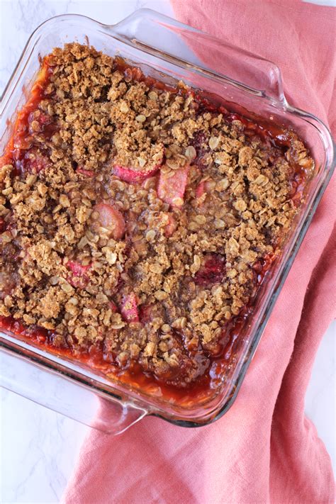 Low Fodmap Rhubarb Crisp Delicious As It Looks