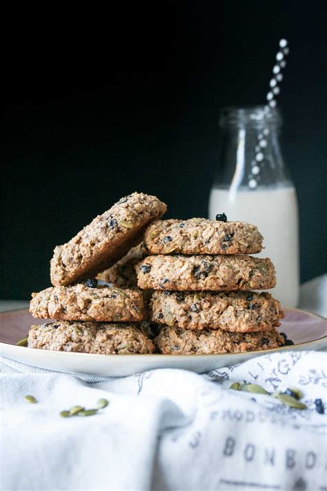 Healthy Vegan Breakfast Cookies Veggies Don T Bite