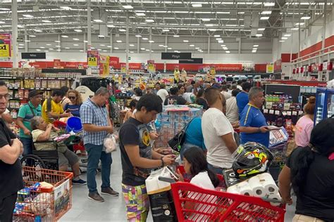 Empiezan las compras de pánico en México ante llegada de Beryl VIDEO