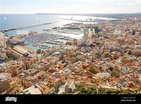 Casco Antiguo De Alicante Fotos E Imágenes De Stock Alamy